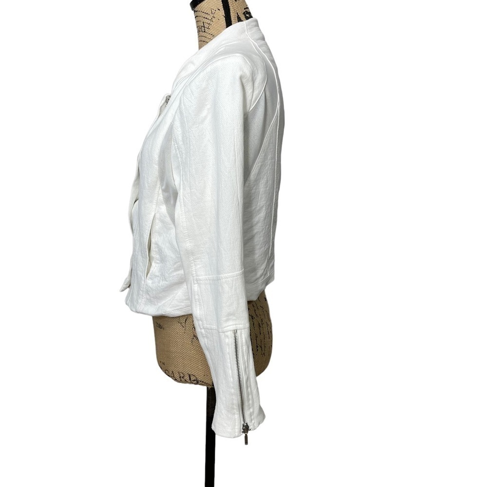BLANK NYC White Moto Blazer with Mesh Detail Size Size Large Cropped - Picture 11 of 16